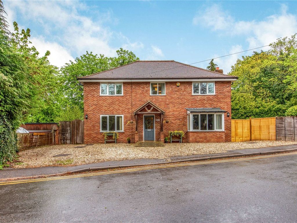 5 bed detached house for sale in Speen Lane, Newbury RG14 Zoopla