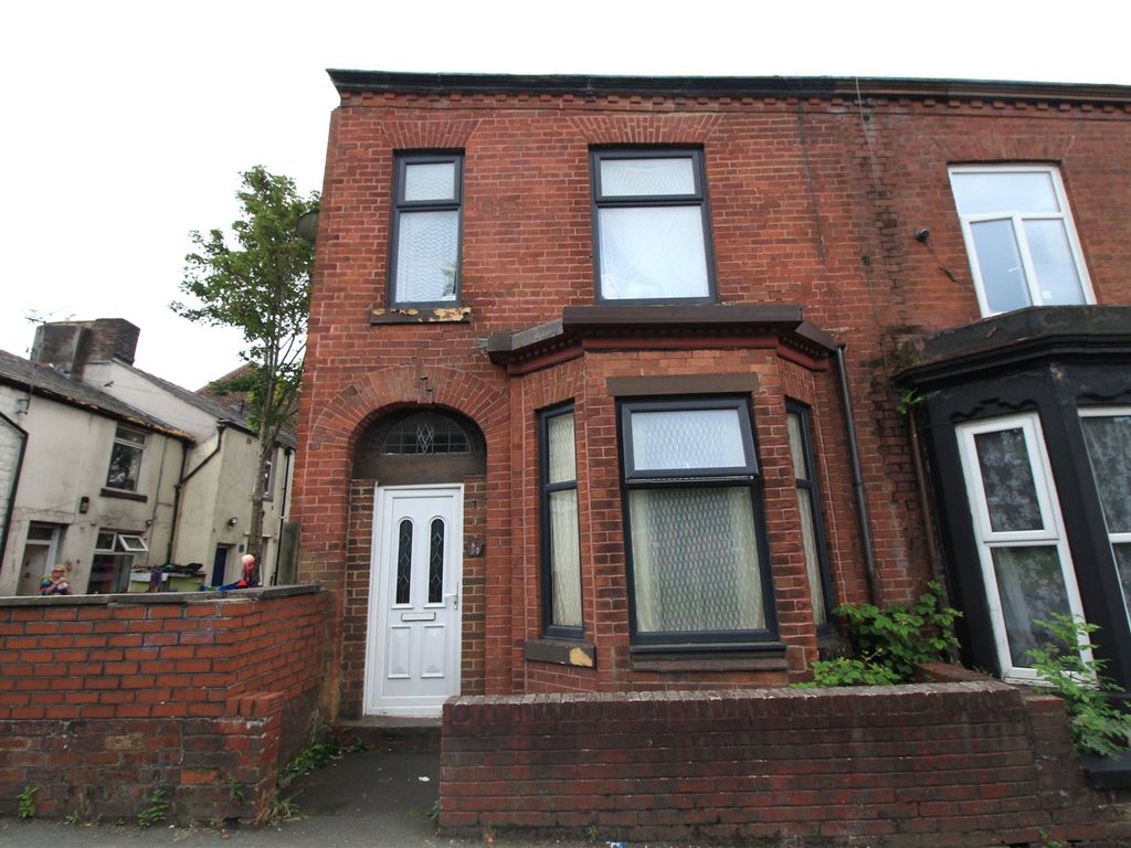 3 bed terraced house for sale in Greenacres Road, Oldham, Greater