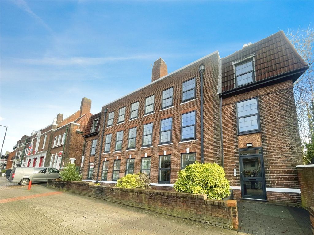 3 bed flat to rent in Pershore Road South, Birmingham, West Midlands