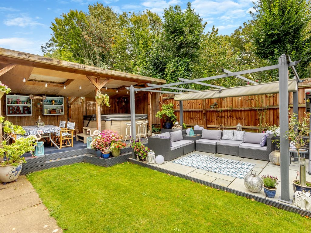 4 bed detached house for sale in Crabapple Green, Orton Wistow