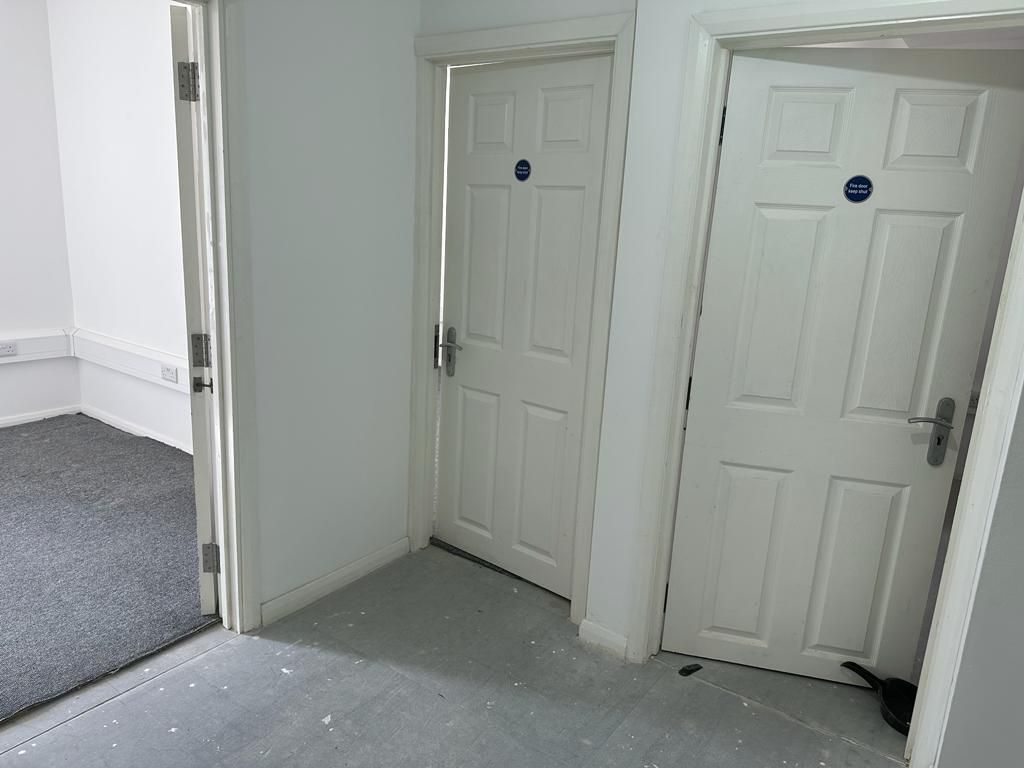 3 bed flat to rent in Green Lane, Ilford IG1 Zoopla