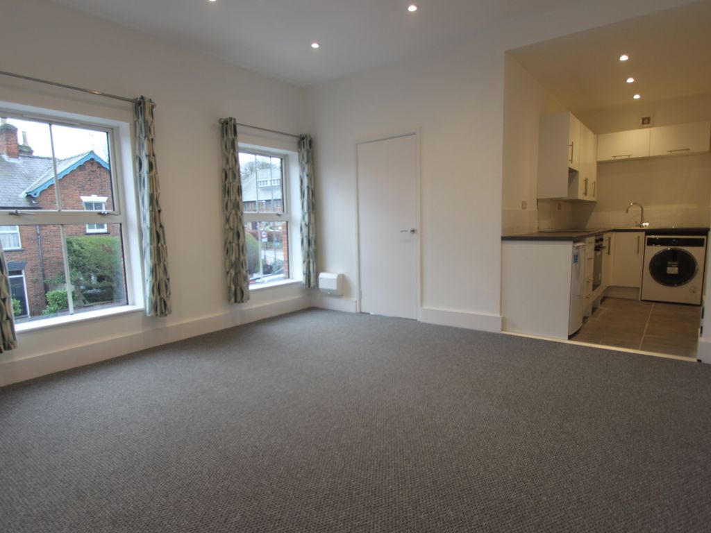 1 bed flat to rent in Walsworth Road, Hitchin SG4 Zoopla