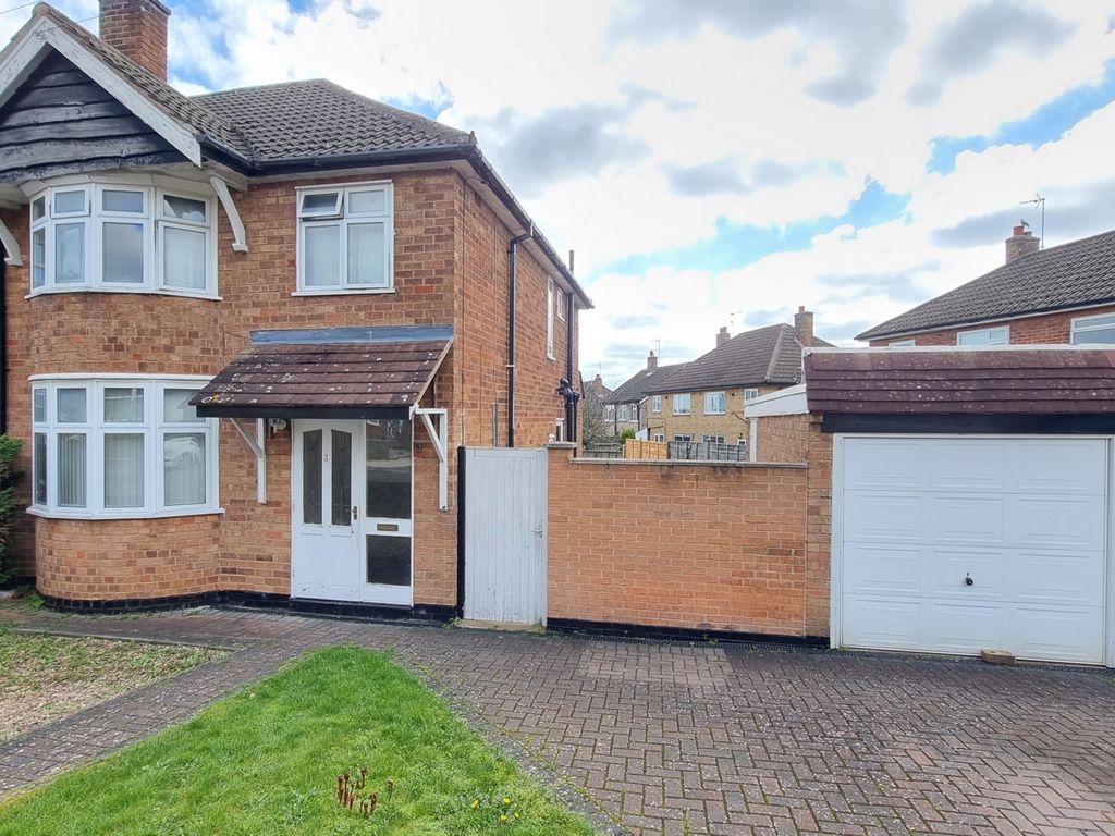 3 bed semidetached house for sale in Ryegate Crescent, Birstall LE4 Zoopla