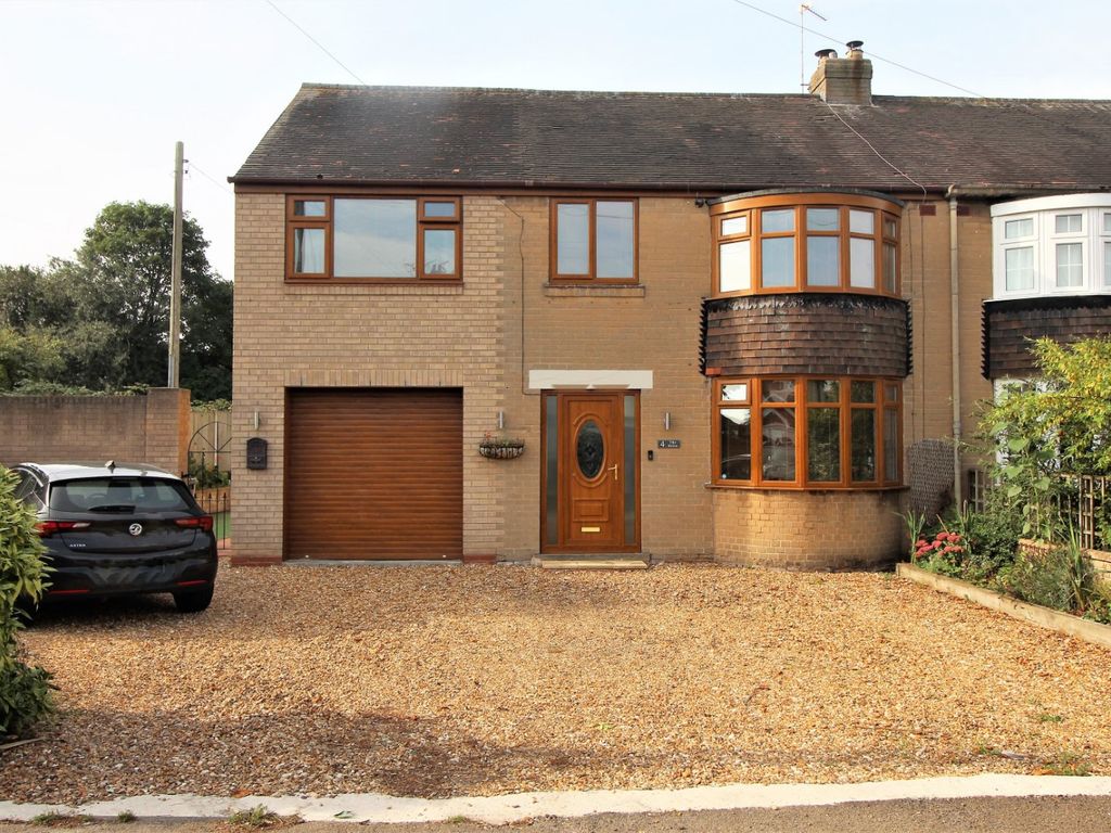 4 bed semidetached house for sale in The Drive, Edenthorpe, Doncaster, South Yorkshire DN3 Zoopla