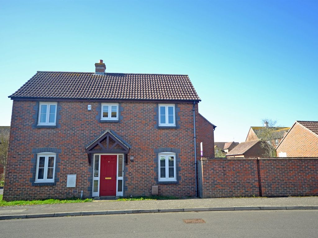 3 bed detached house for sale in 47 Millington Drive, Selsey, West