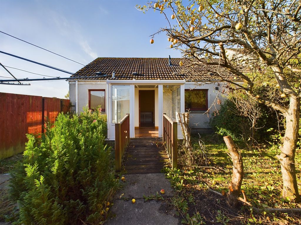 1 bed semidetached bungalow for sale in Firhill, Alness IV17, £75,000