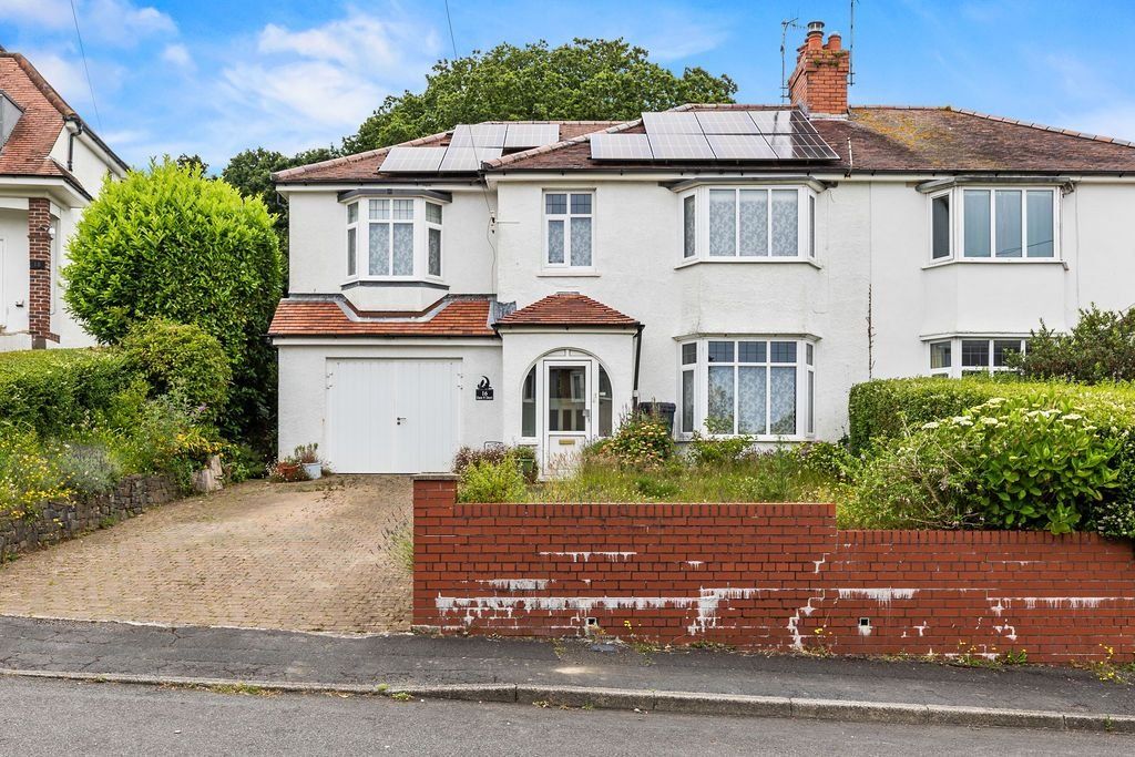 4 bed semidetached house for sale in Brookvale Road, West Cross