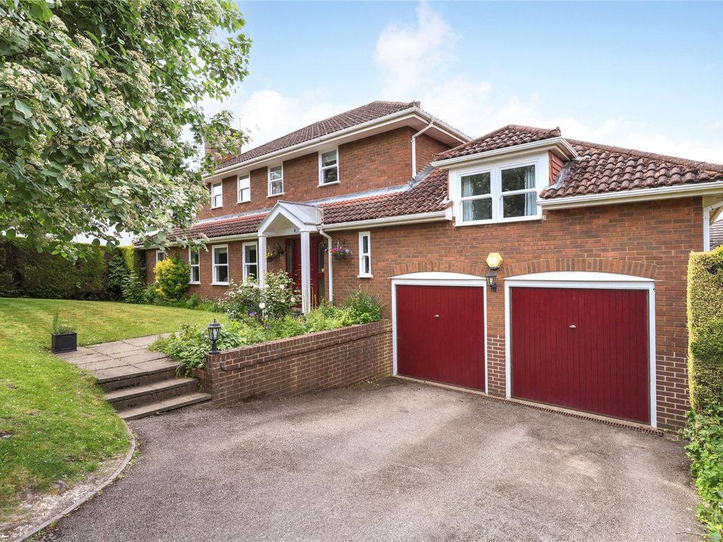 4 bed detached house for sale in Links Brow, Fetcham, Leatherhead