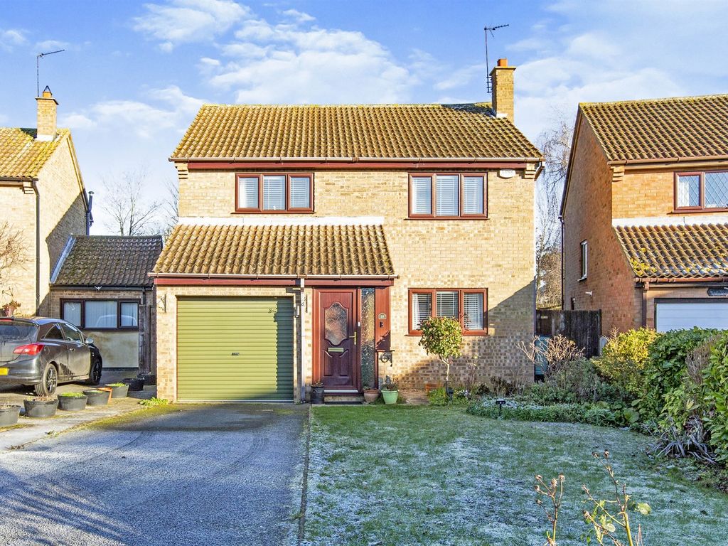 4 bed detached house for sale in Marriott Close, Irthlingborough