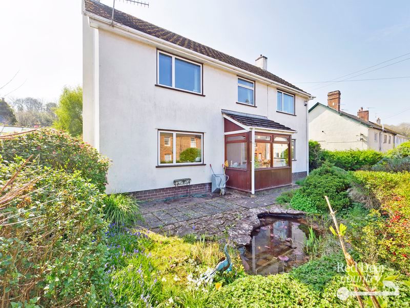 4 bed detached house for sale in St. Peters Close, Williton, Taunton TA4 Zoopla