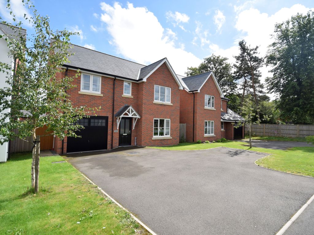 4 bed detached house for sale in Heathwood Road, Higher Heath