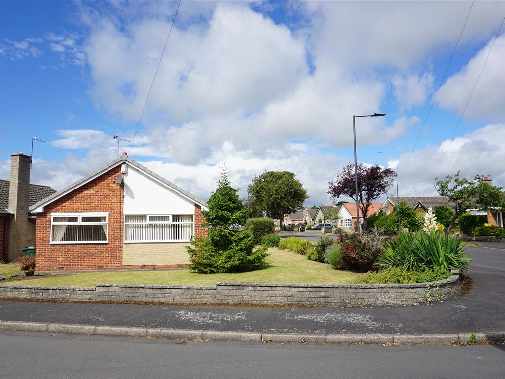 2-bed-detached-bungalow-for-sale-in-amberley-rise-skellow-doncaster