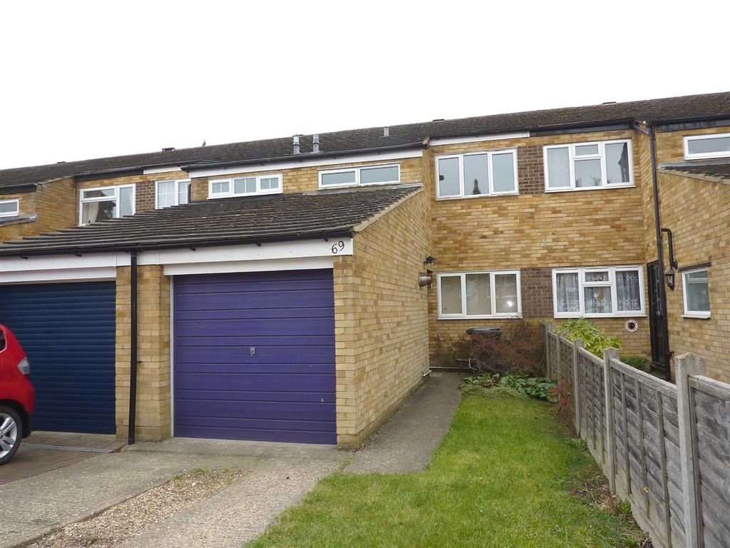 3 bed terraced house to rent in Kingsland Road, Boxmoor, Hemel