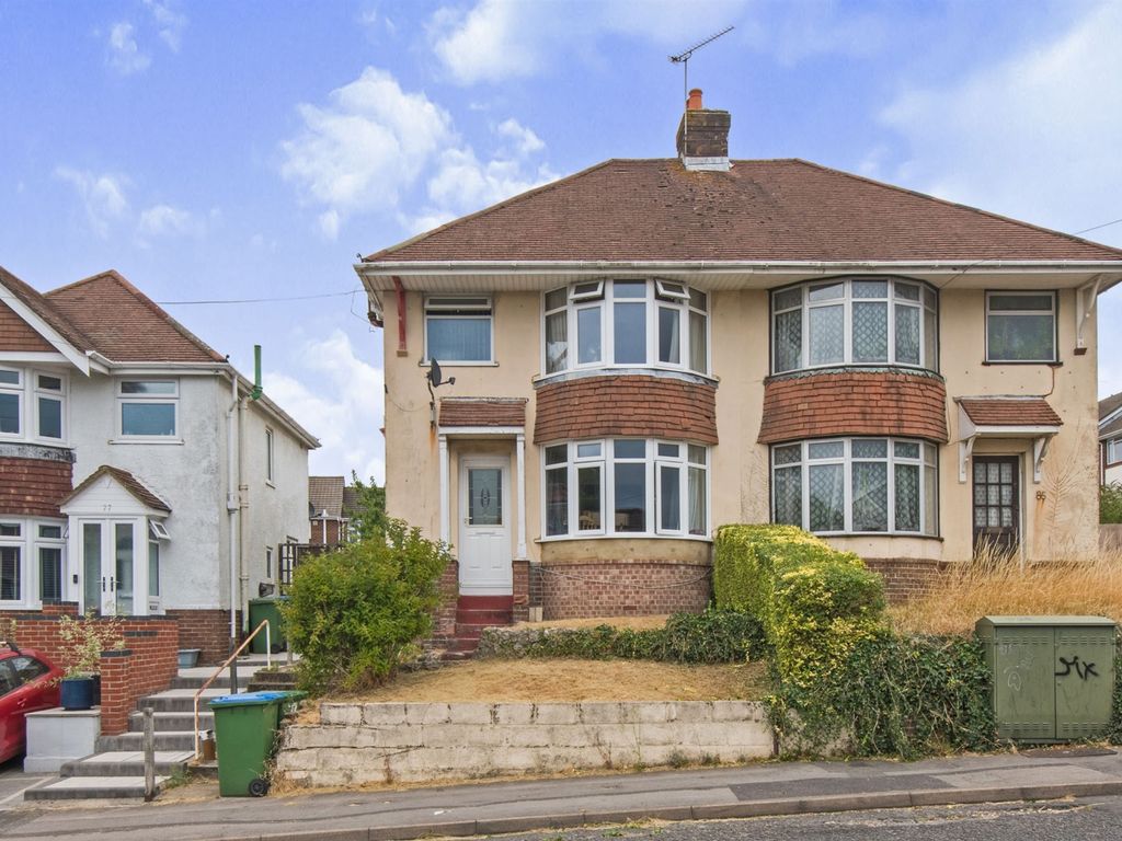 3 bed semidetached house for sale in South East Road, Southampton SO19