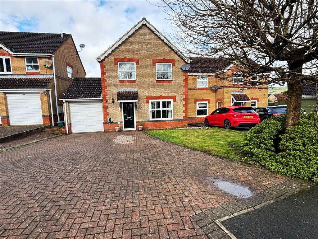 4 bed detached house for sale in Uplands Close, Crook DL15, £215,000