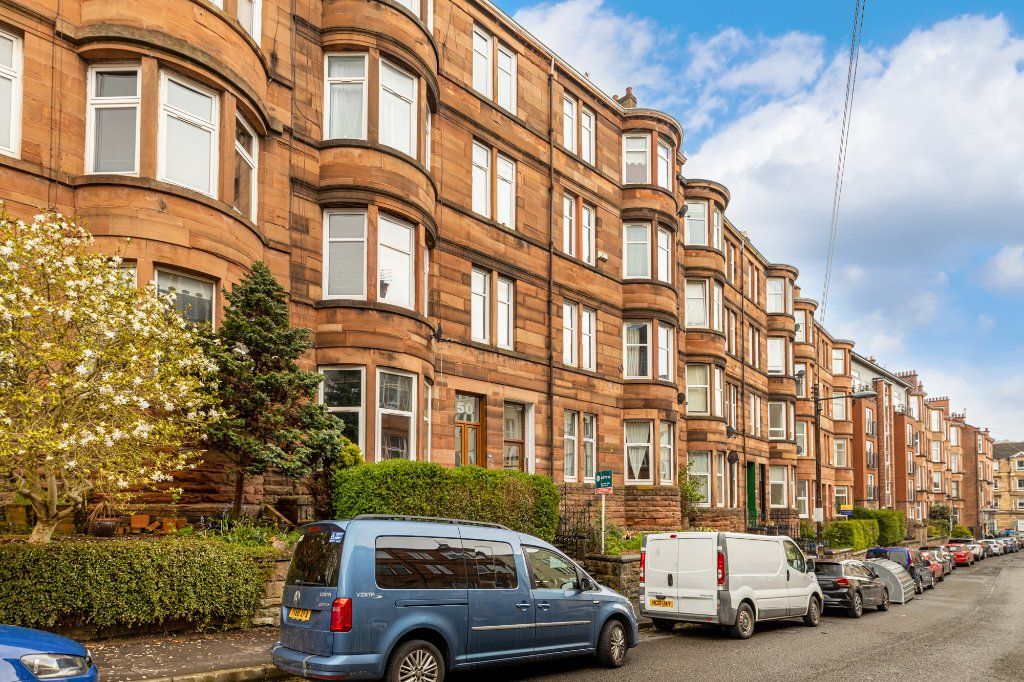 2 bed flat for sale in Trefoil Avenue, Shawlands, Glasgow G41 Zoopla