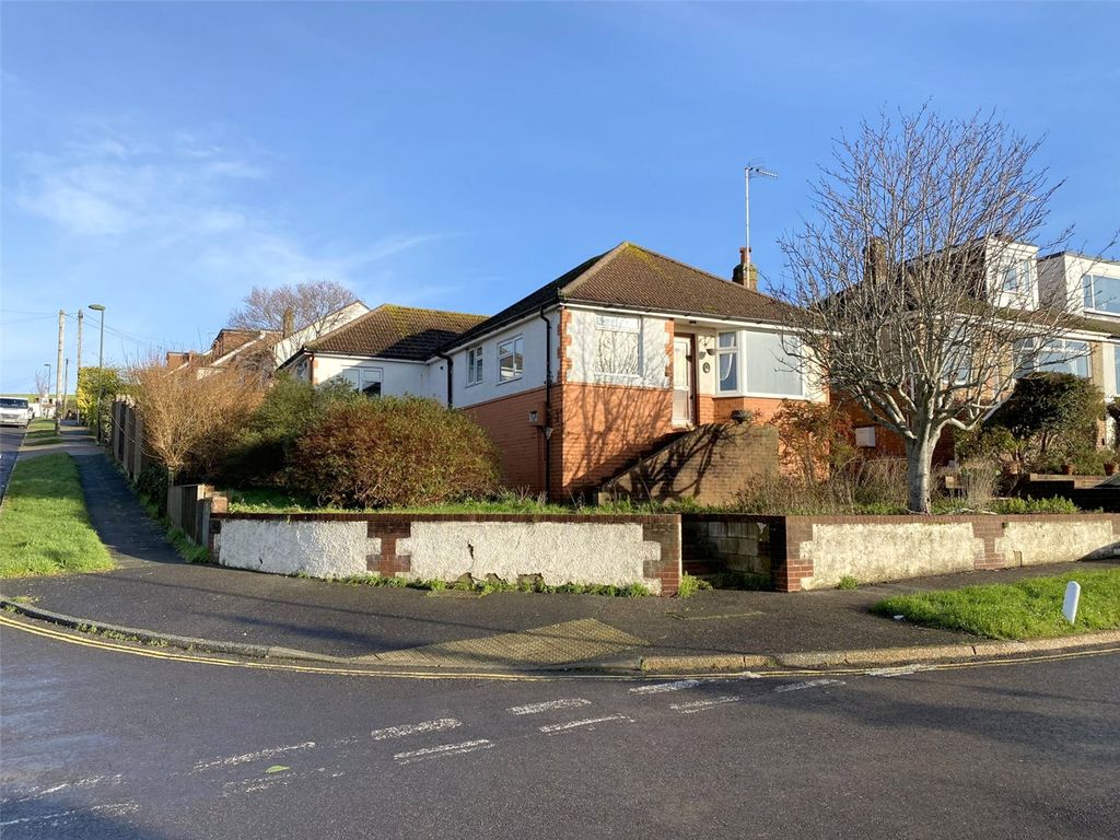 3 bed bungalow for sale in Valley Road, North Sompting, West Sussex