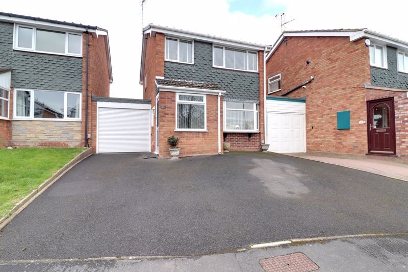 3 bed detached house for sale in Beton Way, Parkside, Staffordshire