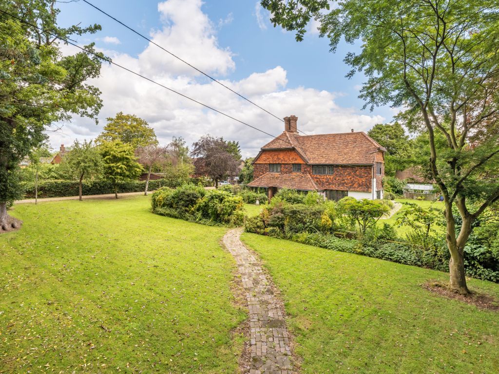 5 bed detached house for sale in Meath Green Lane, Horley, Surrey RH6