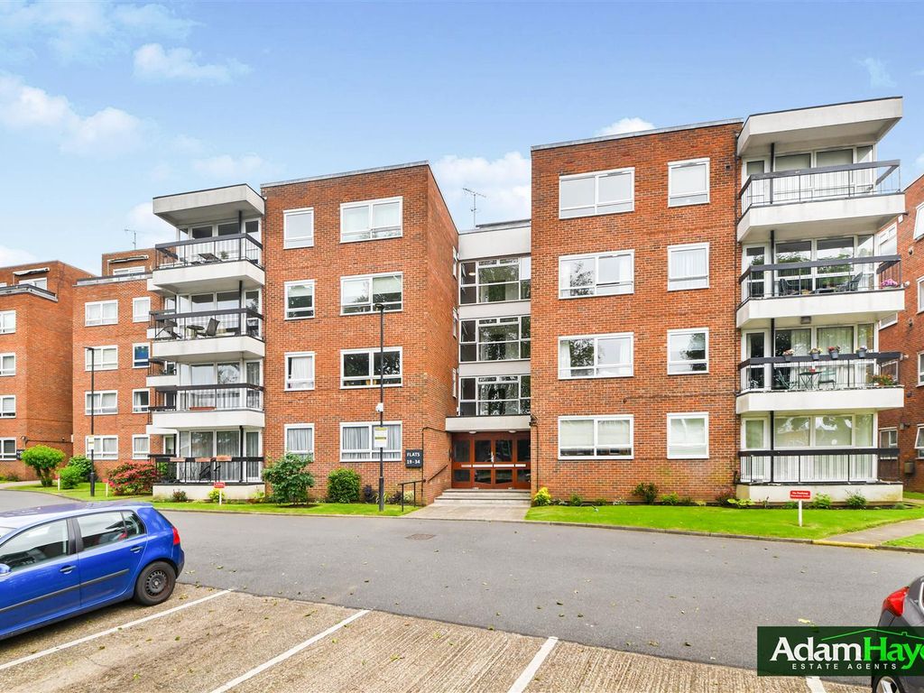 2 bed flat for sale in Hendon Lane, Finchley Central N3, £530,000 Zoopla