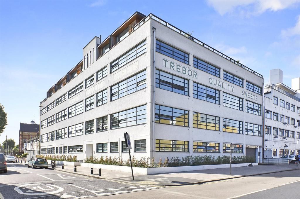 Shaftesbury Road, London E7