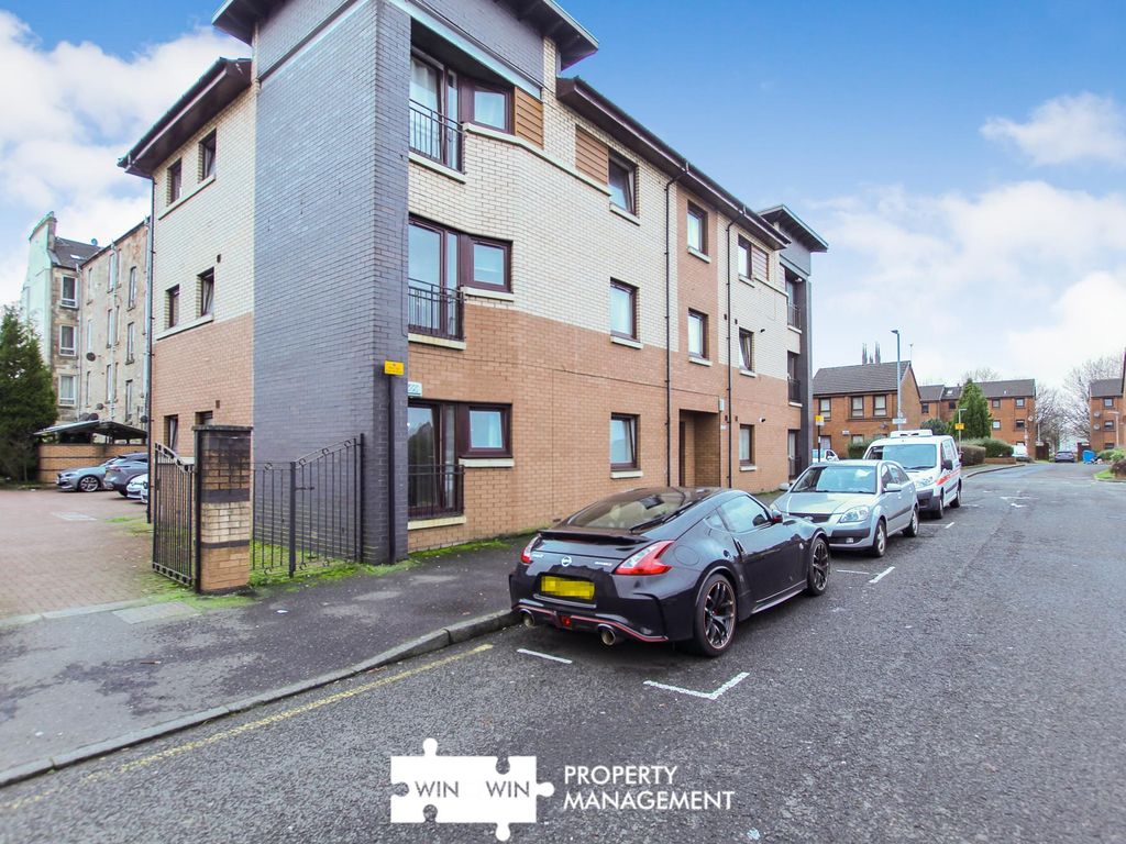 2 bed flat to rent in 72 High Street, Rutherglen, Glasgow G73, £900 pcm Zoopla