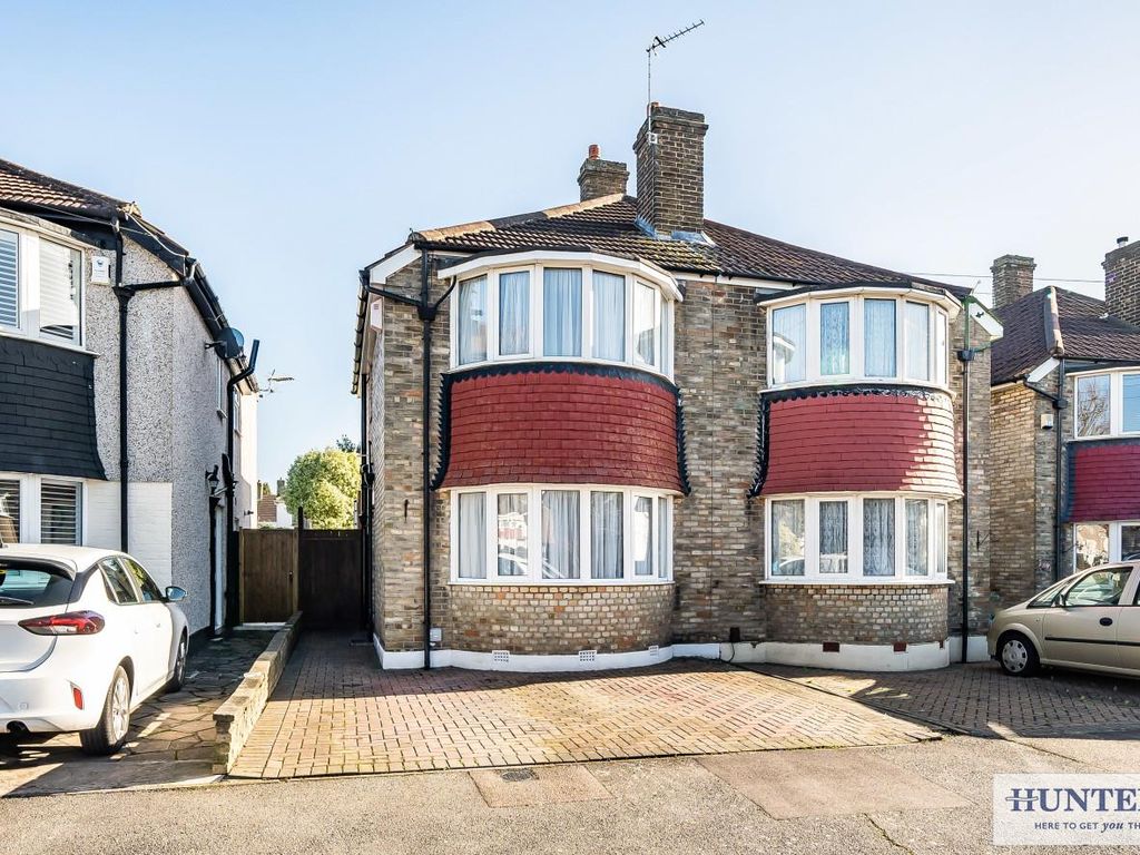 2 bed property for sale in Brixham Road, Welling DA16, £400,000 Zoopla