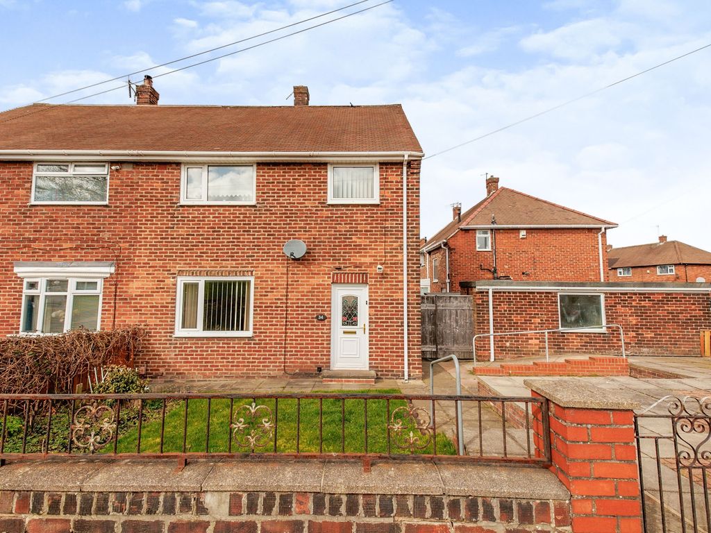 3 bed semidetached house for sale in Keir Hardie Avenue, Gateshead