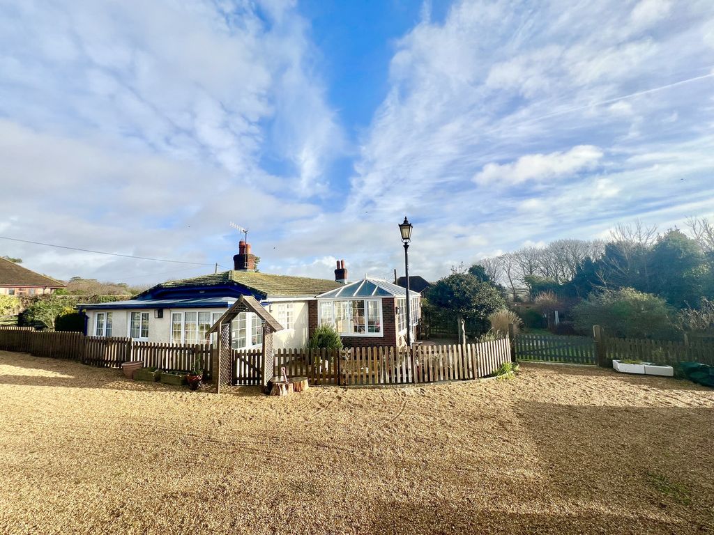 3 bed bungalow for sale in Morton Old Road, Brading PO36, £495,000 Zoopla