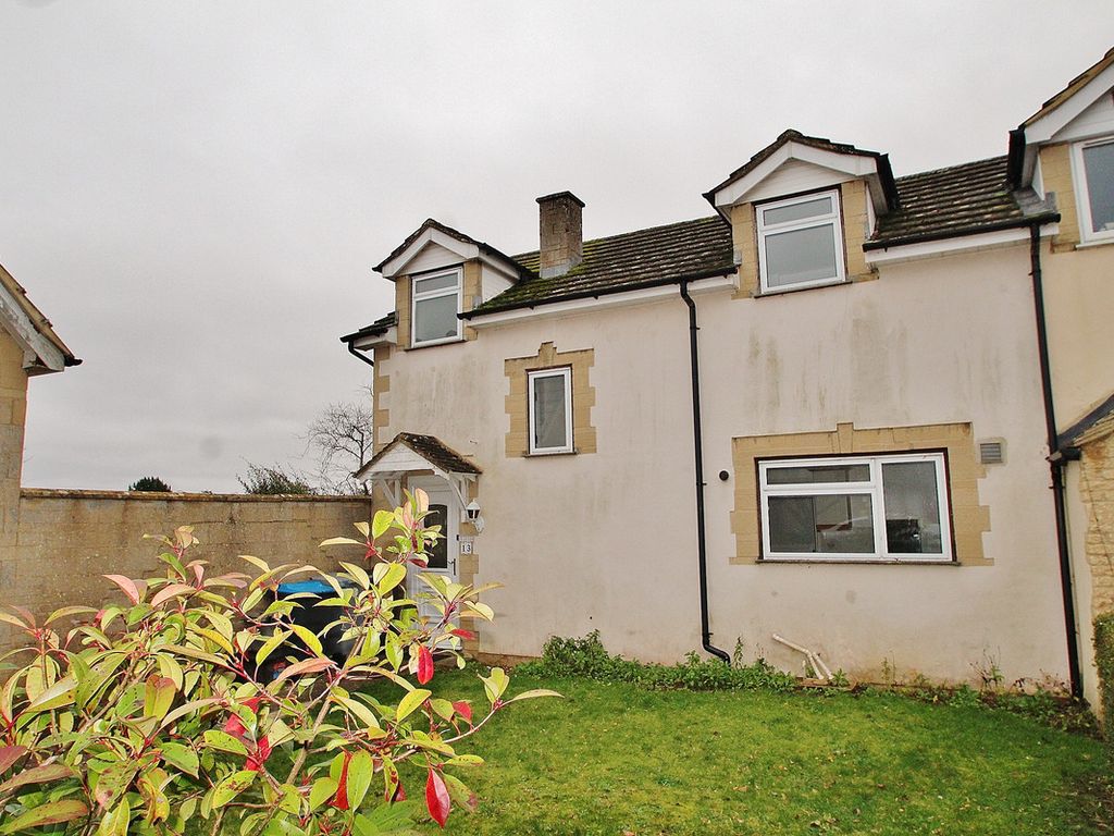 3 bed end terrace house for sale in Hill Crescent, Finstock OX7, £