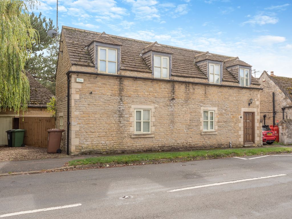2 bed property for sale in Peterborough Road, Wansford, Peterborough
