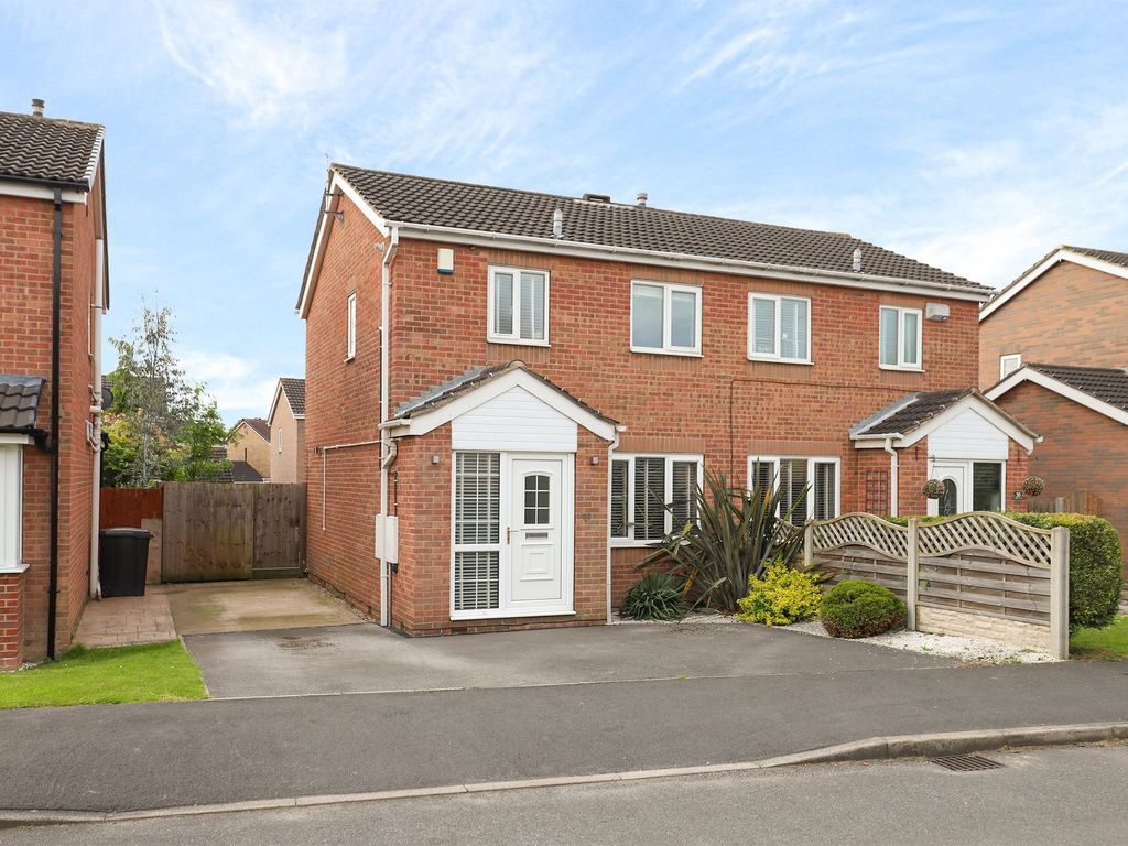 3 bed semidetached house for sale in Collingbourne Avenue, Sothall S20 Zoopla