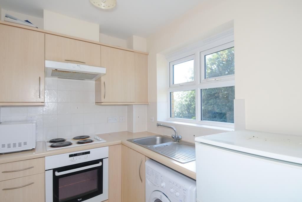 1 bed flat to rent in Newbury, Berkshire RG14 Zoopla