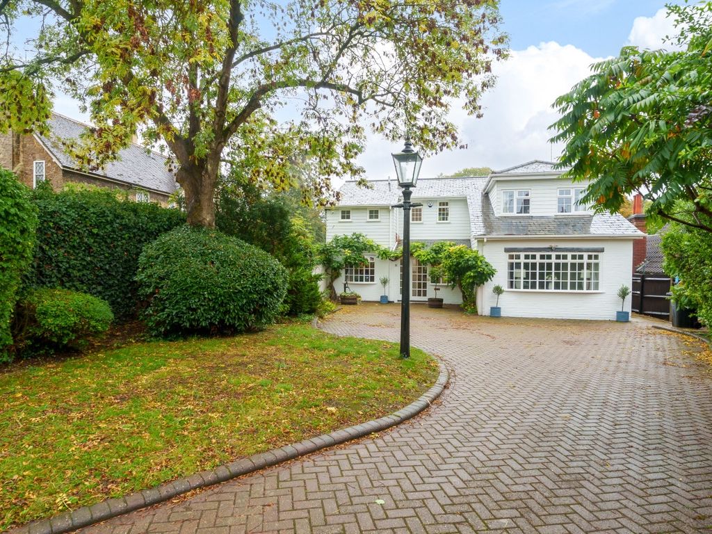 5 bed detached house for sale in Crown Lane, Chislehurst BR7, £