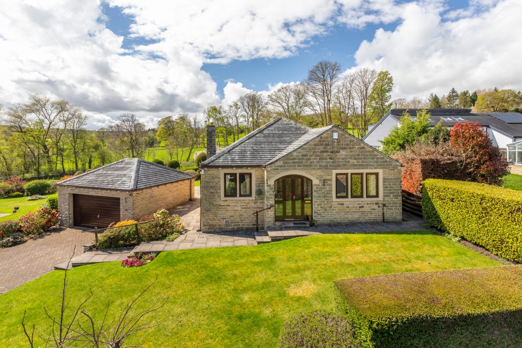 3 bed bungalow for sale in The Bullfield, Harden, Bingley, West