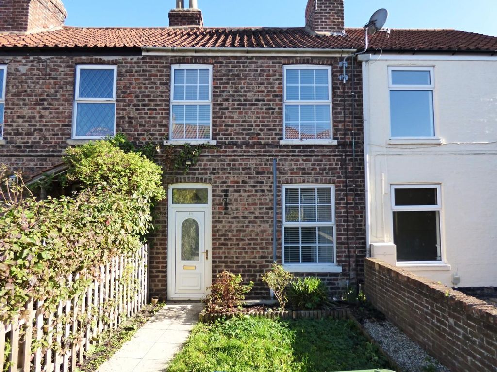 3 bed terraced house to rent in Cherry Tree Terrace, Beverley, East