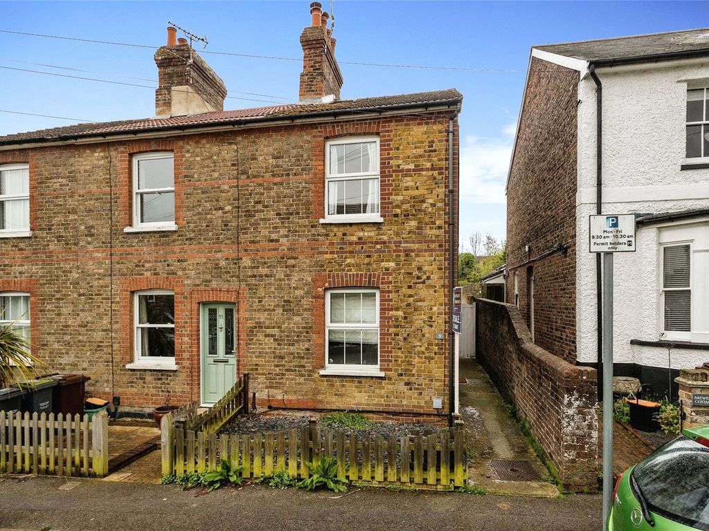 3 bed semidetached house for sale in Woodside Road, Tonbridge, Kent TN9 Zoopla