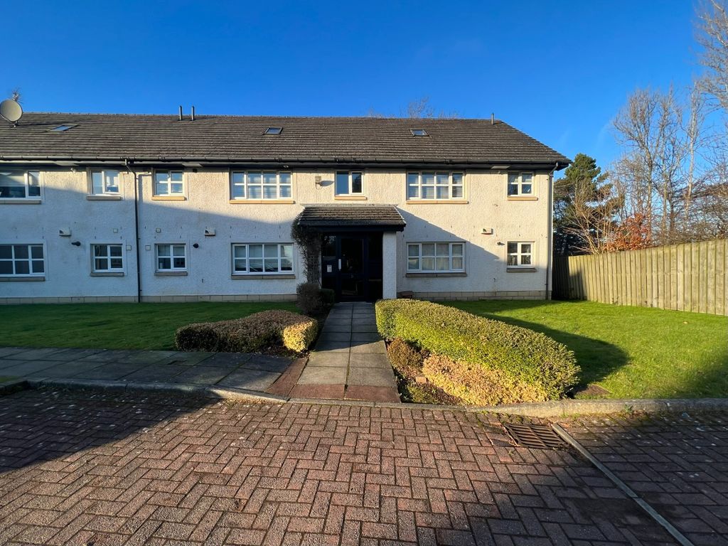 4 bed flat for sale in Rhindmuir Gate, Baillieston, Glasgow, City Of