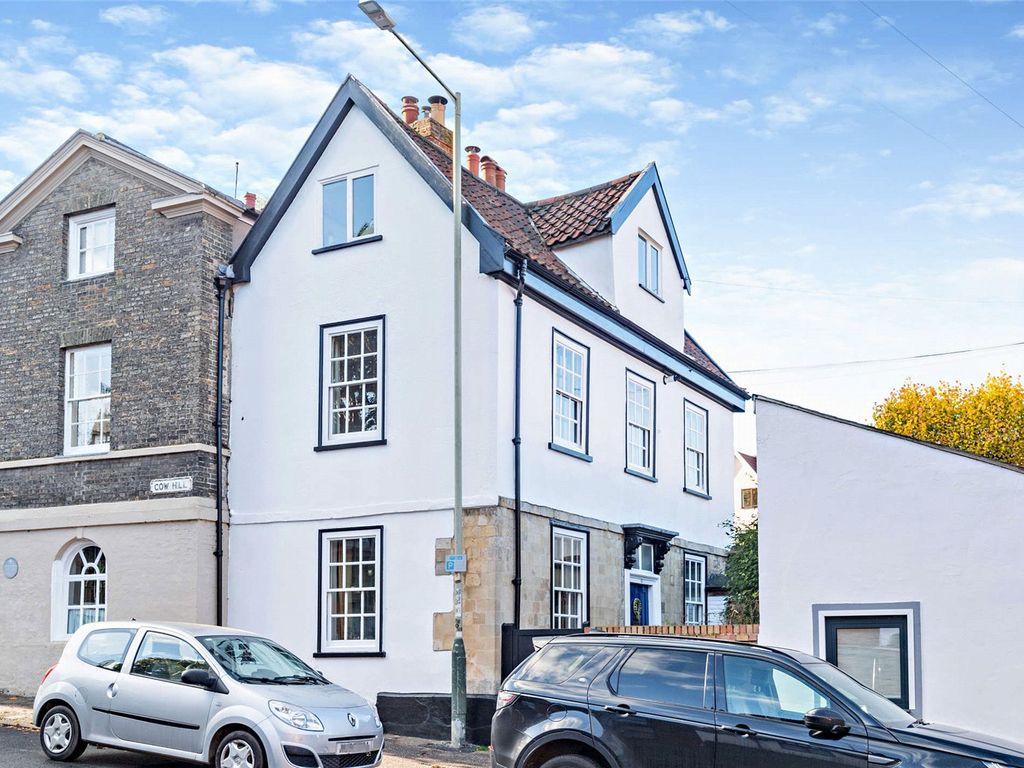 3 bed end terrace house for sale in Cow Hill, Norwich, Norfolk NR2, £