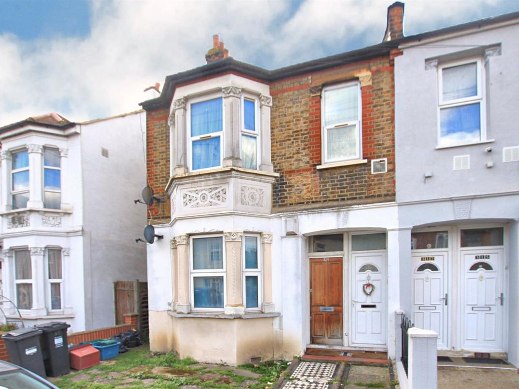 2 bed for sale in Martindale Road, Hounslow TW4 Zoopla