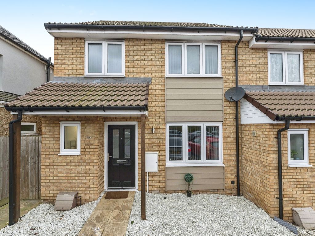 New home, 3 bed end terrace house for sale in Arundel Road, Luton