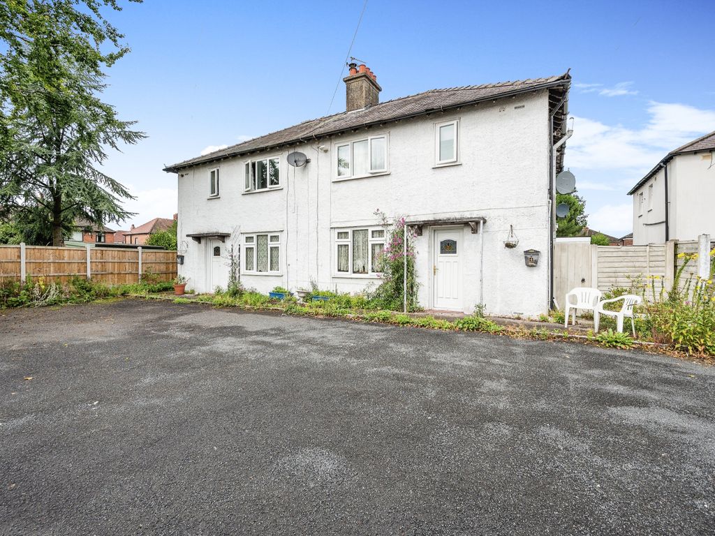 5 bed detached house for sale in The Grove, Penketh, Warrington