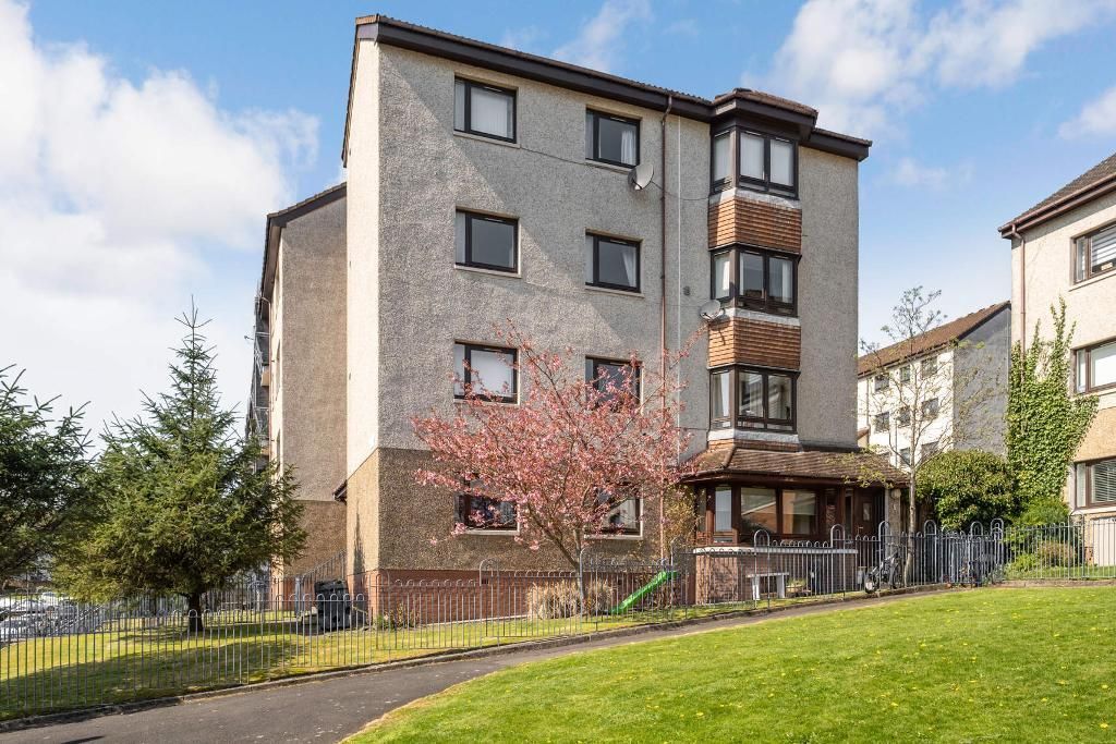 2 bed flat for sale in Pendeen Place, Barlanark G33 Zoopla