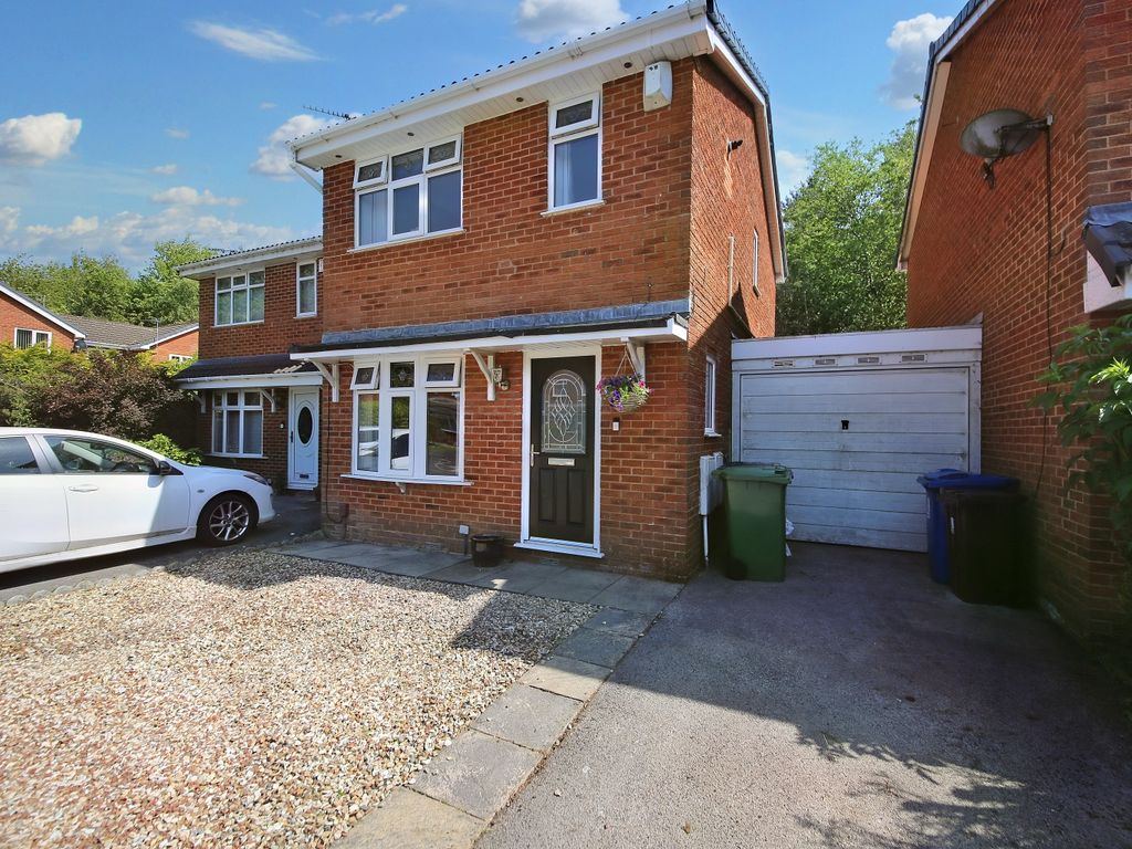 3 bed detached house for sale in Swinside, Wigan, Lancashire WN1 Zoopla