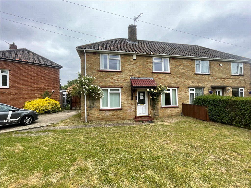 3 bed semidetached house for sale in Bluebell Road, Norwich, Norfolk