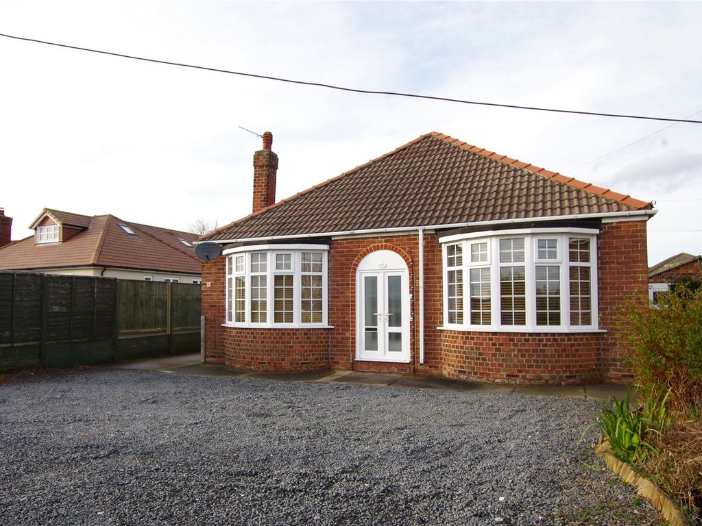 3 bed bungalow for sale in Thorn Road, Hedon, East Yorkshire HU12, £