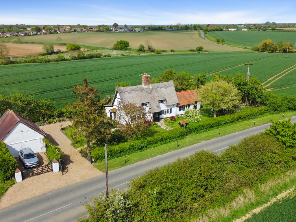 4 bed detached house for sale in Great Bricett, Ipswich, Suffolk IP7, £