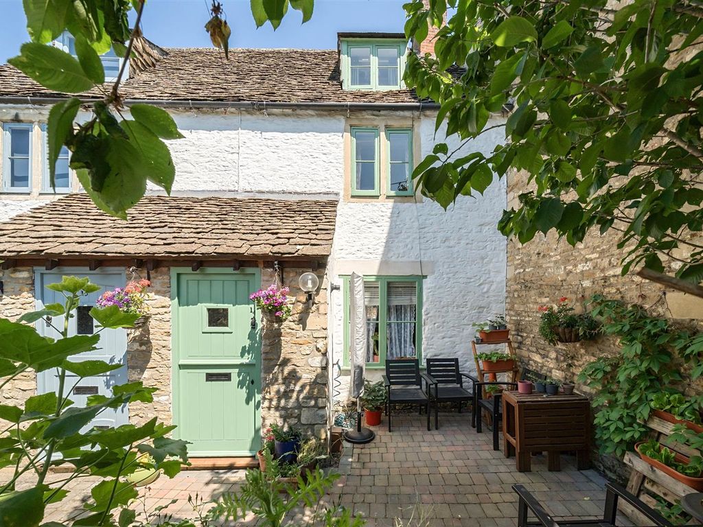 2 bed semidetached house for sale in The Butts, Chippenham SN15 Zoopla