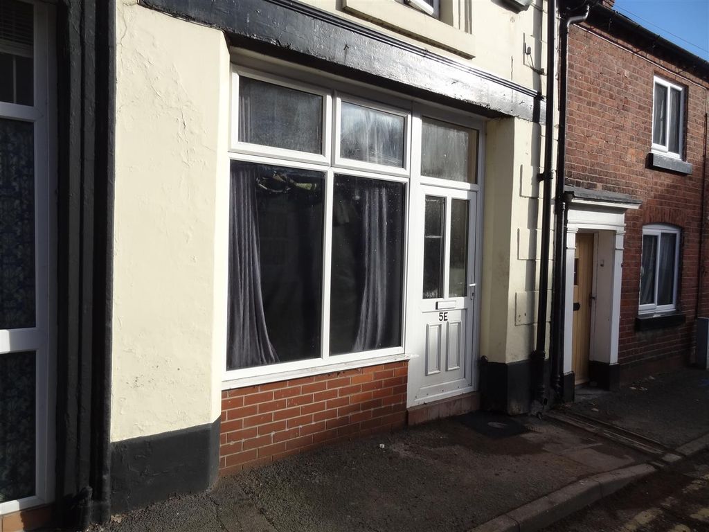 1 bed flat to rent in Chapel Street, Wem, Shrewsbury SY4, £475 pcm Zoopla