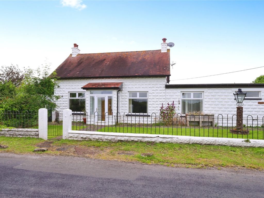 4 bed bungalow for sale in Causewayhead, Silloth, Wigton, Cumberland CA7, £315,000 Zoopla